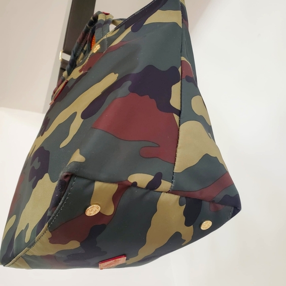 nwot MZ Wallace Soho Camo Tote and Crossbody Bag - Picture 7 of 10